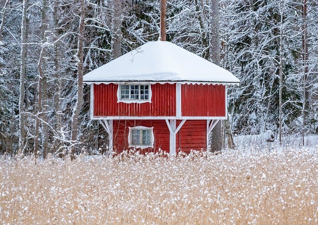 Free download winter cottage snow sleet season free picture to be edited with GIMP free online image editor