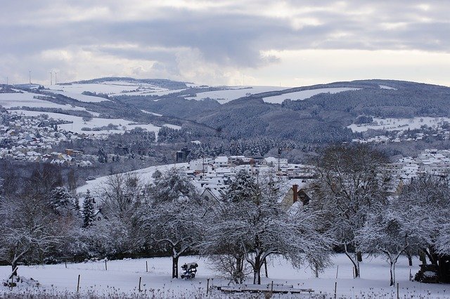 Descărcare gratuită Winter January Snow șablon foto gratuit pentru a fi editat cu editorul de imagini online GIMP