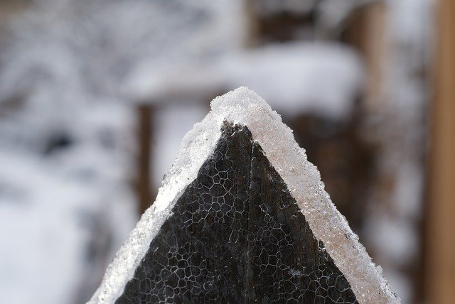 دانلود رایگان Winter Log Snow - عکس یا تصویر رایگان برای ویرایش با ویرایشگر تصویر آنلاین GIMP