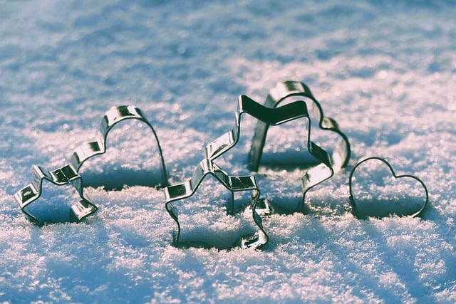 Free download winter season snow free picture to be edited with GIMP free online image editor