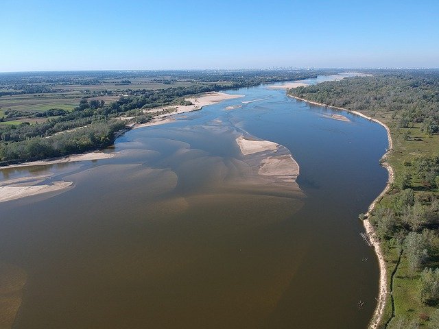Wisla Nehri Doğasını ücretsiz indirin - GIMP çevrimiçi resim düzenleyiciyle düzenlenecek ücretsiz fotoğraf veya resim