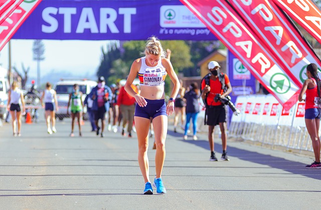 Gratis download vrouw atleet runner sport rennen gratis foto om te bewerken met GIMP gratis online afbeeldingseditor