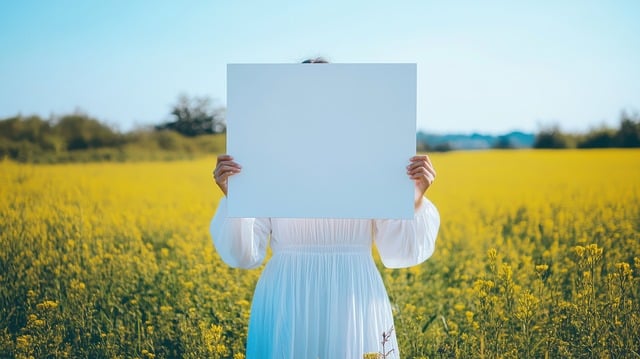 Free download woman blank canvas template free picture to be edited with GIMP free online image editor