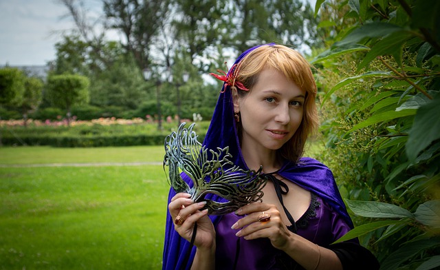Free download woman castle park dress middle ages free picture to be edited with GIMP free online image editor