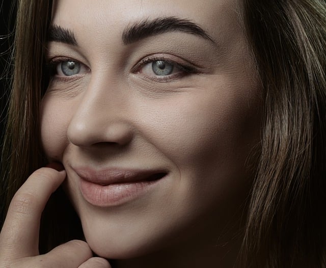 Free download woman face beautiful portrait free picture to be edited with GIMP free online image editor