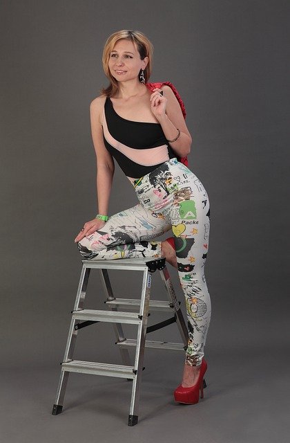 Free download woman fashion girl female free picture to be edited with GIMP free online image editor