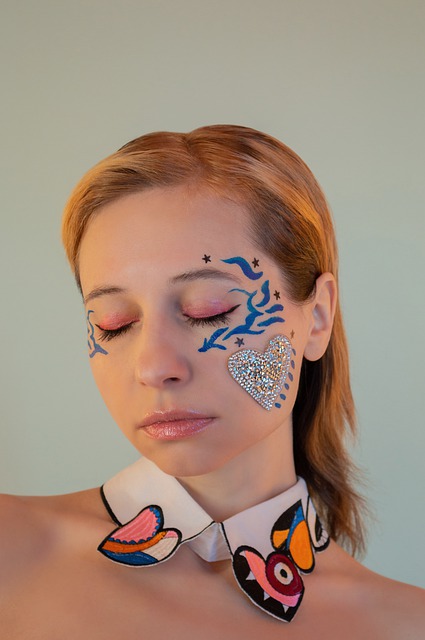 Free download woman makeup put up collar free picture to be edited with GIMP free online image editor