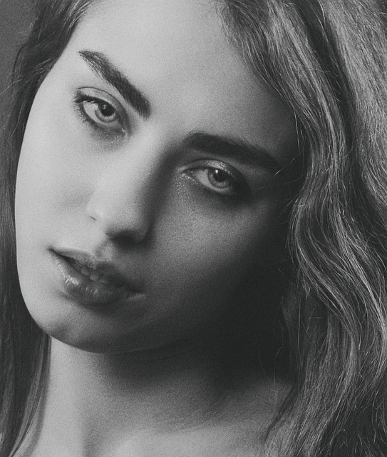 Free download woman model face look portrait free picture to be edited with GIMP free online image editor