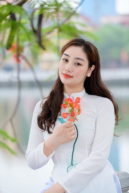 Free download woman model flower bloom young free picture to be edited with GIMP free online image editor