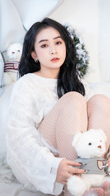Free download woman model teddy bear beauty free picture to be edited with GIMP free online image editor