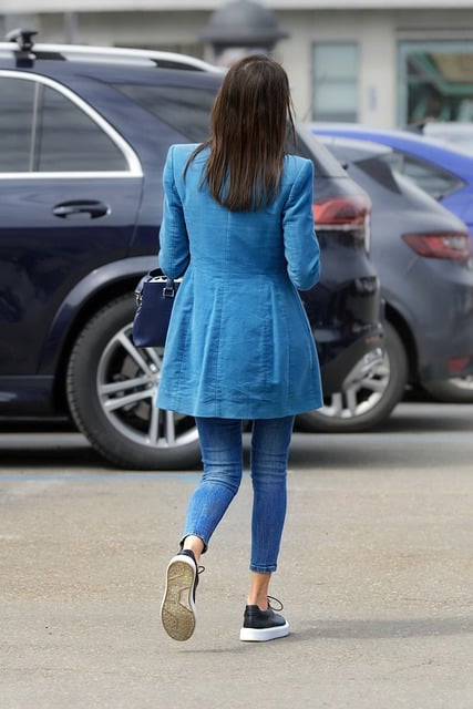 Free download woman street cars casual bag free picture to be edited with GIMP free online image editor