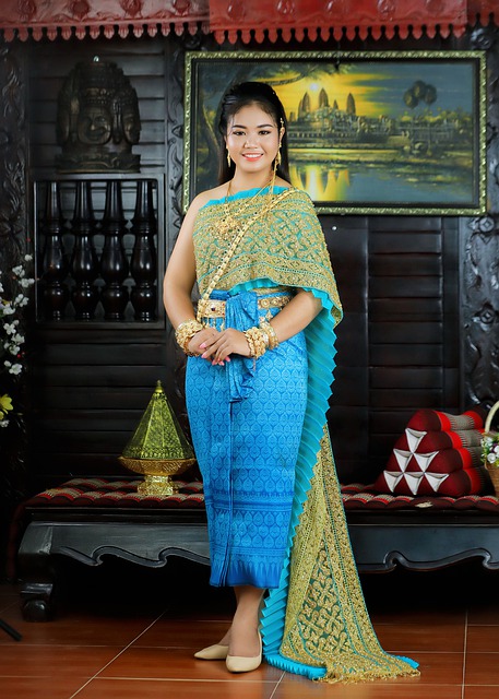 Free download woman traditional costume fashion free picture to be edited with GIMP free online image editor