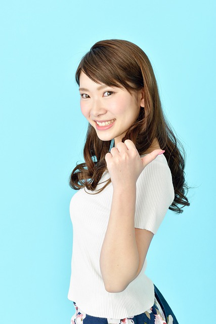 Free download women i am young cute girls free picture to be edited with GIMP free online image editor