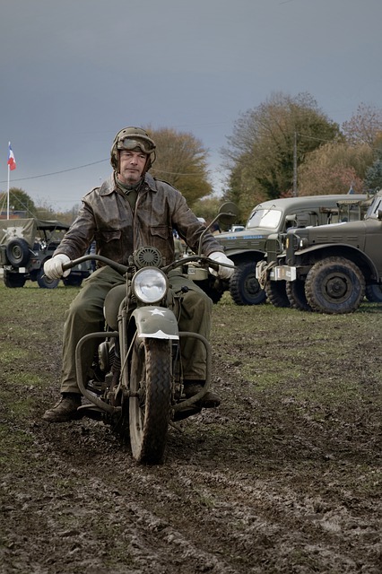 Kostenloser Download World War II War ww2 Motorrad Kostenloses Bild, das mit dem kostenlosen Online-Bildeditor GIMP bearbeitet werden kann