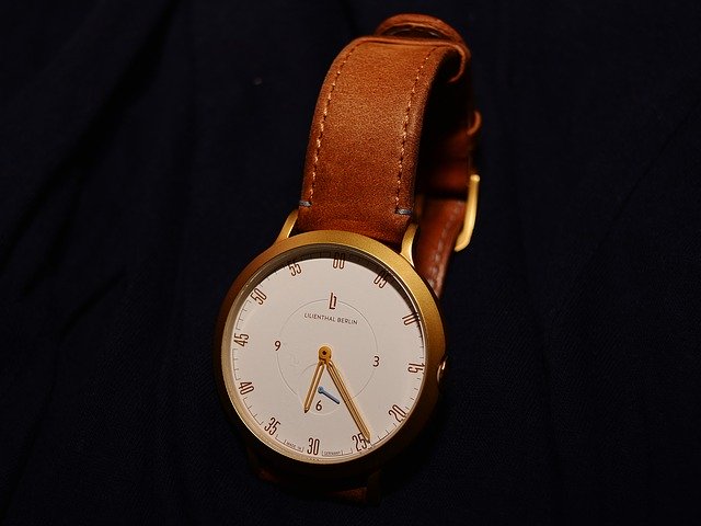 Kostenloser Download Wrist Watch Clock Fashion - kostenloses Foto oder Bild zur Bearbeitung mit GIMP Online-Bildbearbeitung