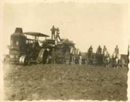 Free download 1912 Rumely Oil Pull Tractor free photo or picture to be edited with GIMP online image editor