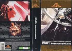 Download gratuito 2001 Odissea nello spazio (Stanley Kubrick, 1968) Copertina VHS finlandese foto o foto gratis da modificare con l'editor di immagini online GIMP