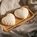 2 Handmade White Chocolate Heart Shaped Pieces  screen for extension Chrome web store in OffiDocs Chromium