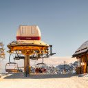 A Chairlift in Wiinter  screen for extension Chrome web store in OffiDocs Chromium