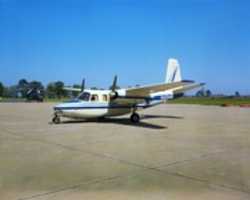 Free download Aero-commander airplane free photo or picture to be edited with GIMP online image editor