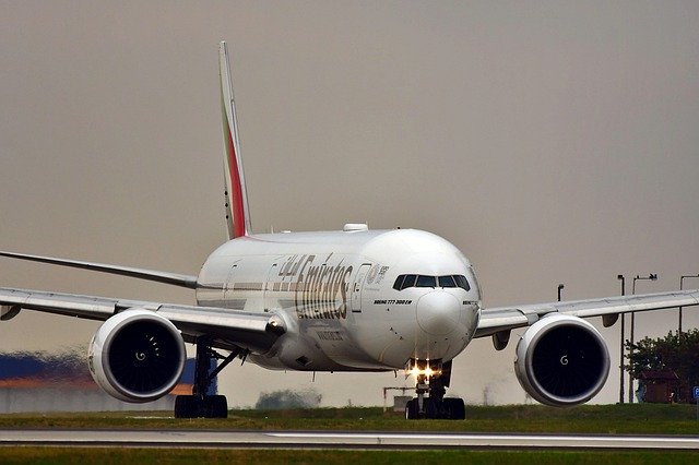 Free download aircraft jet boeing 777 flight free picture to be edited with GIMP free online image editor