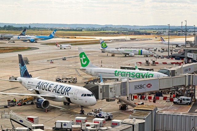 Free download airport planes aviation transport free picture to be edited with GIMP free online image editor