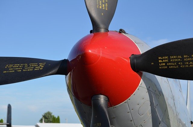 Free download airshow aircraft airplane fighter free picture to be edited with GIMP free online image editor