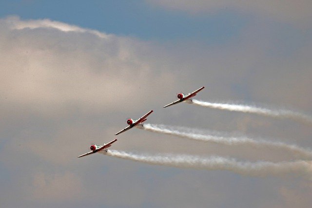 Free download air show clouds aviation flight free picture to be edited with GIMP free online image editor