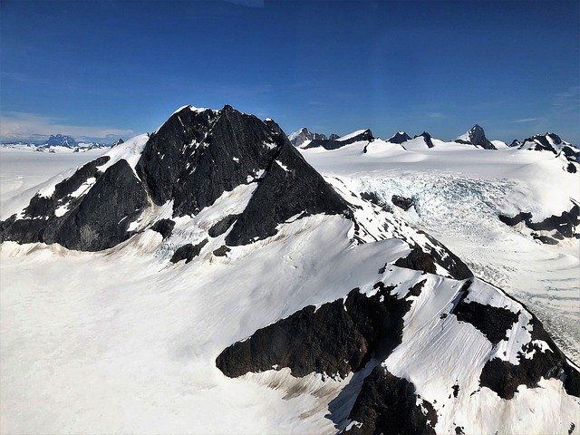 Download gratuito Alaska Mountains Snow - foto o immagine gratis da modificare con l'editor di immagini online di GIMP