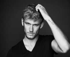 Free download alex-pettyfer-32542833-1280-960_390x320 free photo or picture to be edited with GIMP online image editor