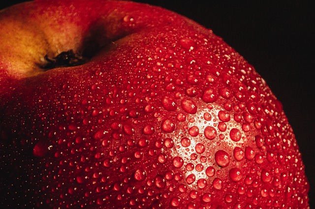 Free download apple fruit juicy organic drops free picture to be edited with GIMP free online image editor