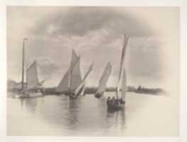 Kostenloser Download A Sailing Match at Horning, 1885 kostenloses Foto oder Bild zur Bearbeitung mit GIMP Online-Bildbearbeitung