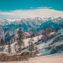 A Snow Covered Mountain Range  screen for extension Chrome web store in OffiDocs Chromium