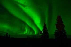 Free download aurora-borealis-744351_1280 free photo or picture to be edited with GIMP online image editor
