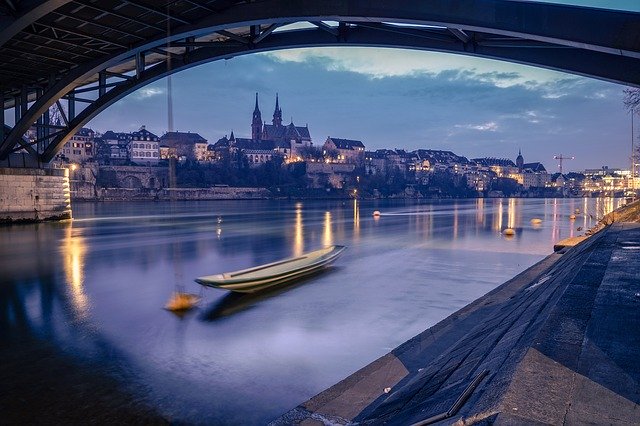 Kostenloser Download Basel River Rhein kostenlose Fotovorlage zur Bearbeitung mit GIMP Online-Bildbearbeitung