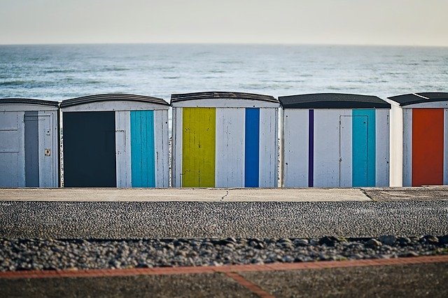 Безкоштовно завантажити кабінки для переодягання на пляж, Франція, безкоштовне зображення для редагування за допомогою безкоштовного онлайн-редактора зображень GIMP