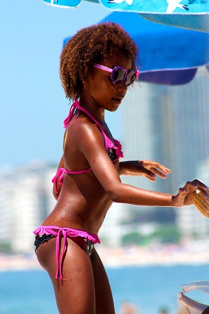 قم بتنزيل قالب صور مجاني من Beach Child Girl ليتم تحريره باستخدام محرر الصور عبر الإنترنت GIMP