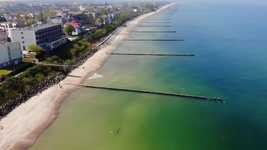 ดาวน์โหลดฟรี Beach Sea Summer - วิดีโอฟรีที่จะแก้ไขด้วยโปรแกรมตัดต่อวิดีโอออนไลน์ OpenShot