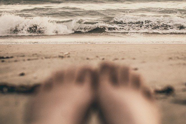Free download beach waves ocean shore feet toes free picture to be edited with GIMP free online image editor