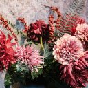 Beautiful silk flower vase  screen for extension Chrome web store in OffiDocs Chromium