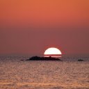 Beautiful Sunrise on Body of Water  screen for extension Chrome web store in OffiDocs Chromium