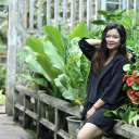 Black dress girl  screen for extension Chrome web store in OffiDocs Chromium