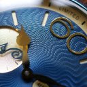 Blue dual watch  screen for extension Chrome web store in OffiDocs Chromium