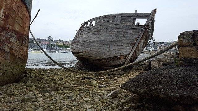 دانلود رایگان Boat Water Shipwreck - عکس یا تصویر رایگان رایگان برای ویرایش با ویرایشگر تصویر آنلاین GIMP