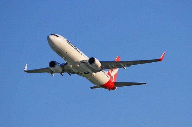 قم بتنزيل صورة مجانية لطائرة بوينج 737 كانتاس جت كونيكت ليتم تحريرها باستخدام محرر الصور المجاني عبر الإنترنت من GIMP