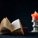 Books and candles  screen for extension Chrome web store in OffiDocs Chromium
