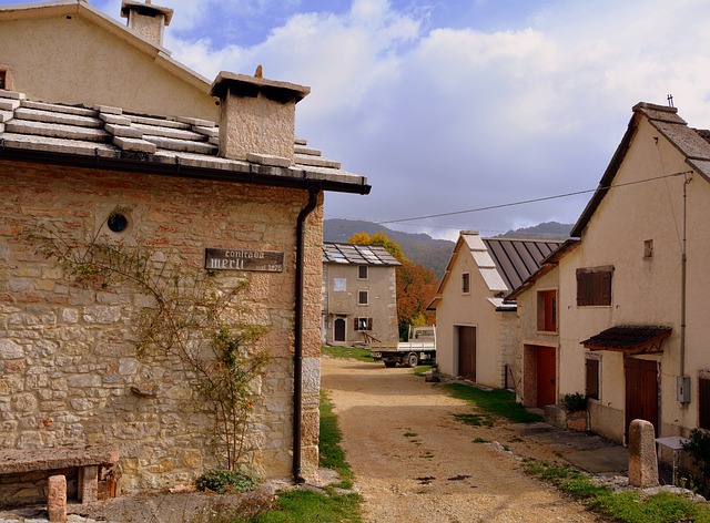 Free download borgo street homes trail free picture to be edited with GIMP free online image editor