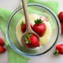 Bowl of milk and berries  screen for extension Chrome web store in OffiDocs Chromium