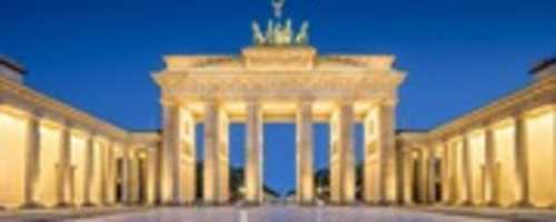 Free download Brandenburg Gate free photo or picture to be edited with GIMP online image editor