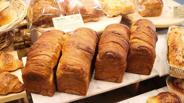 김프 무료 온라인 이미지 편집기로 편집할 수 있는 빵 일반 빵 베이커리 바게트 무료 사진을 무료로 다운로드하세요.